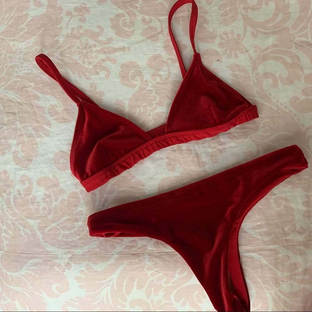 Velvet bikini